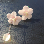 【樹脂粘土】 はらりら 桜ピアス
