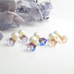 色変わり　紫陽花のピアス　一輪　Czechbeads