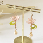 [ﾃﾞｨｯﾌﾟﾌﾗﾜｰ]水面に浮かぶ✩.*˚睡蓮ピアス/イヤリング(ピンク大)
