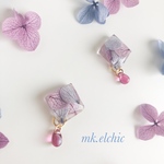 パープル紫陽花とフューシャパープルチェコビーズピアス／イヤリング