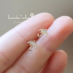 限定1点　Thank you価格　シンプル　18k　高品質　繊細　大人女子　Umbrella　アンブレラ　ピアス