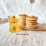 【受注生産受付中・8月発送予定】はちみつくまさんとパンケーキ