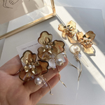 (再)【2way】べっ甲マーブルフラワー (ピアス/イヤリング/花/3弁花)