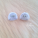 白フクロウのピアス