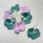 【natsu様専用】💚はなびらピアス🌸