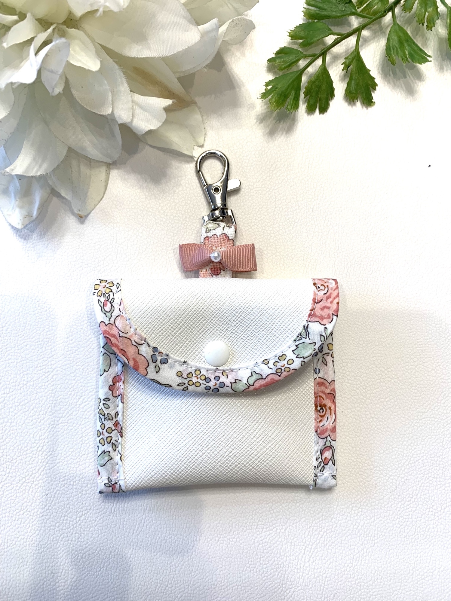 リバティ ラミネート・GPS Botトークケース〈ベッツィ 〉ゾゾモーイ リバティ ラミネート・GPS Botトークケース〈ベッツィ 〉ゾゾモーイ