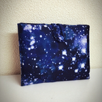 宇宙に散らばる星たちの小分けポーチ