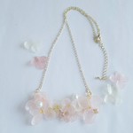 あじさいとパールのネックレス