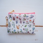 ★One side all skeleton mini pouch　リバティ　サナ　ホワイト地・マルチカラー　11×8.3cm