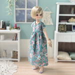 リカちゃん服：ブルーグリーンのVネックワンピース（22サイズ）