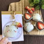 KUMA苺大福チャーム