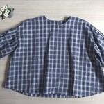 送料無料★ネービーチェック綿Ｗガーゼ夏ブラウス