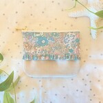 小さめフリルのティッシュポーチ