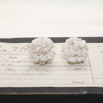 30%off布花　花びらピアス　209
