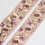 インド刺繍リボンᢂフラワーレース【アンティークパープル】インド刺繍/刺繍リボン/リボン/シルクリボン/トリム/ブレード/ジャガードリボン/チロリアンテープ/レース/チュール