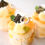 フルーツパンケーキのバッグチャーム　(スイーツデコ フェイクスイーツ）
