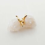 いちご チャーム  2個 （小サイズ ホワイトマーブル）イチゴ 苺 イヤリングパーツ ピアス キーホルダー パーツ