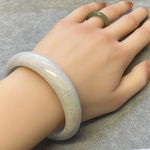 本翡翠バングル(内周19.2㎝)特別価格