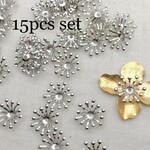 15個セット!シルバー 小サイズ 花芯パーツ　フラワーパーツ