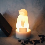 旅するペンギンのランプ：トランクを持ったペンギン - 3DプリントのLEDキャンドルカバー 