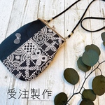 〔受注製作〕ミナペルホネン  スマホポシェット　小さなポシェット　forest tile×choucho