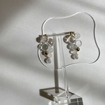 soap bubble = accessory