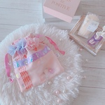 スパンコールシャカシャカゆめかわいいフリル巾着