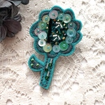 フェルト刺繍ブローチ
