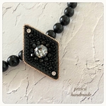 Black Diamond    ビーズ刺繍ブローチ