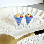 小さな夜空クリームソーダの耳飾り