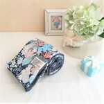 ８重ガーゼマフラーフェイスタオル*リバティ調フラワー*和柄テイスト*大人の花色*ネイビー*レトロ*お布団ガーゼ*汗拭き