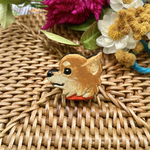 木彫　犬ブローチ　チワワ(ロング)