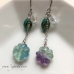 幸せを呼ぶ水晶クローバー🍀フローライトステンレスピアス