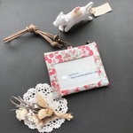 IDカードホルダー　リバティ『Wiltshire』レトロピンク●入校証ホルダー/ICカード入れ　ラミネート＆PVC