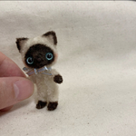 二足歩行　ブルーアイ　シャム猫ちゃん　ブラウン　モールアート　モールベア 