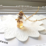 ハチミツと蜜蜂のネックレス+ﾟ*｡:ﾟ