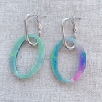 【サーカス】ドイツアクリルフープピアス／イヤリング