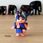 【タンザニアの子ども支援】キューピーストラップ　Fatma