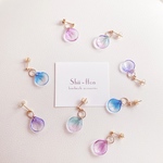 ＊ガラス花びら＊ ピアス/イヤリング　