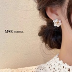 【 再販 】大人っぽい❥❥❥パールとビジュー ✳︎ ピアス