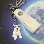 限定品❤︎レア【送料無料】♡ミニチュア シュナウザー ホワイト チャーム（大）付きキーホルダー♡合皮 白 ベルトやバッグに通せるタイプ