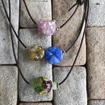 とんぼ玉チョーカーおトク3本セット　A