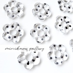 10個)dot pattern flower beads