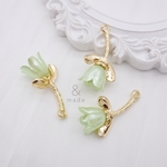 【3個】チューリップチャーム　グリーン　緑　花　フラワー　軽量　アクリル