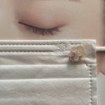 💠マスクに彩りを💠マスクピアス(マグネット)〜ミニ紫陽花薄ピンク×薄黄色・ジルコニア・パール〜