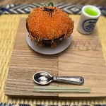 ◆ミニチュアフード　山盛りいくらこぼれ丼◆