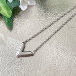 ＊V ネックレス＊ステンレスネックレス/ステンレスチェーン/金属アレルギー対応