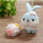 紫陽花色のうさぎ   水色