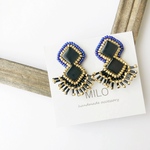 square×fringe  ビーズ刺繍ピアス/イヤリング(ブラック)