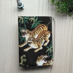 文庫本サイズのブックカバー📖虎🐯